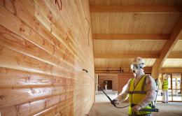 Methods and methods of wood protection in the construction of houses made of wood, wood protection